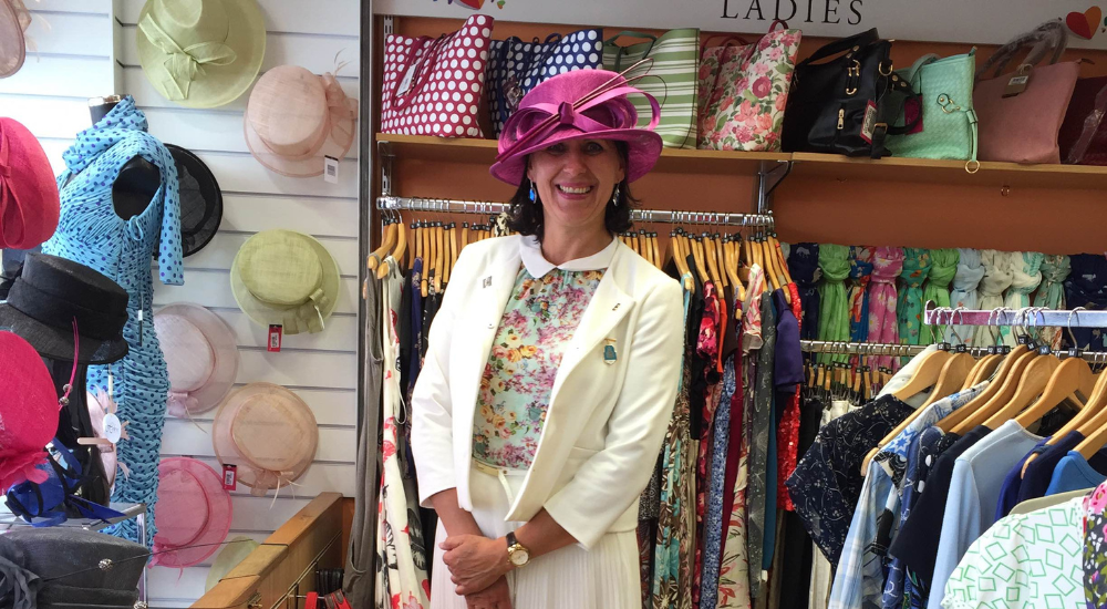 Henley shop customer with pink hat